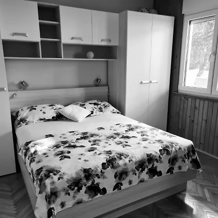 Apartman Alena Trogir