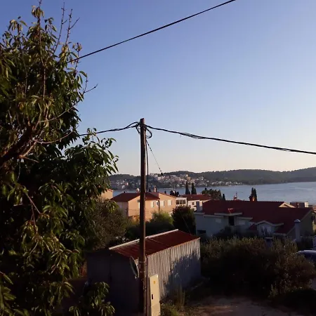 Alena * Trogir