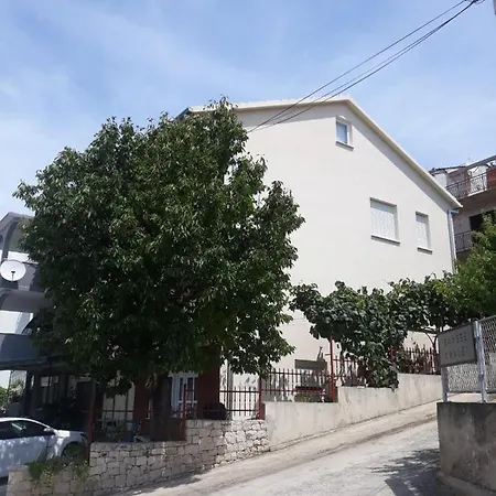 Apartment Alena