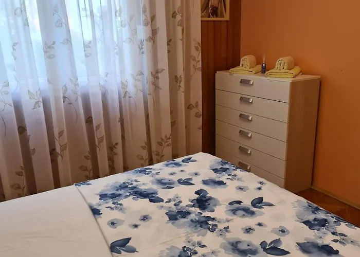 Alena * تروغير