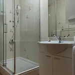 Διαμέρισμα Alena Τρογκίρ